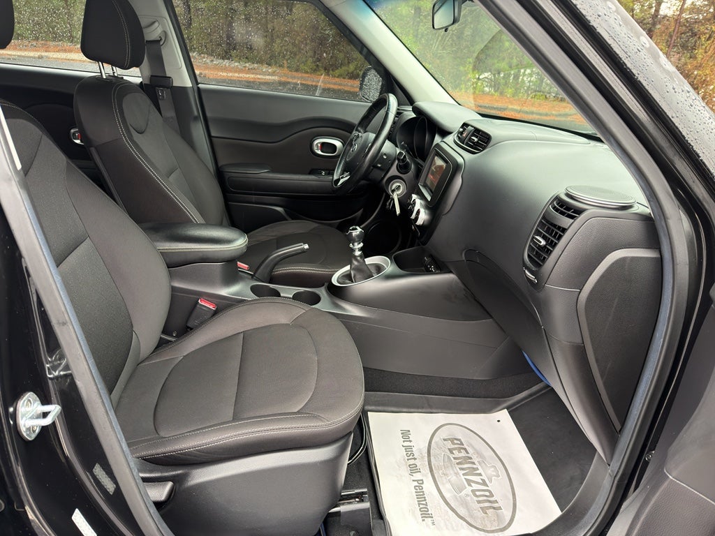 2017 Kia Soul Base