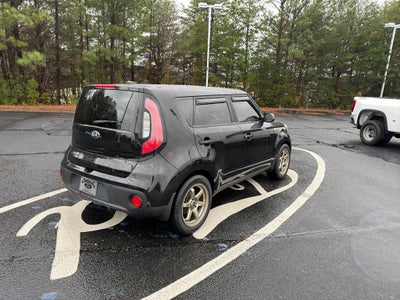 2017 Kia Soul Base