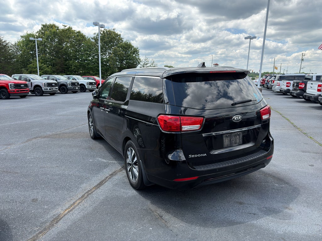 2015 Kia Sedona SX