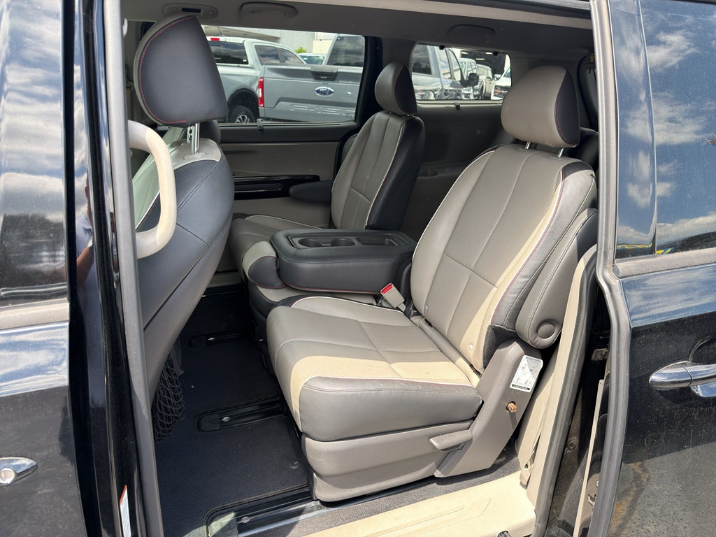 2015 Kia Sedona SX