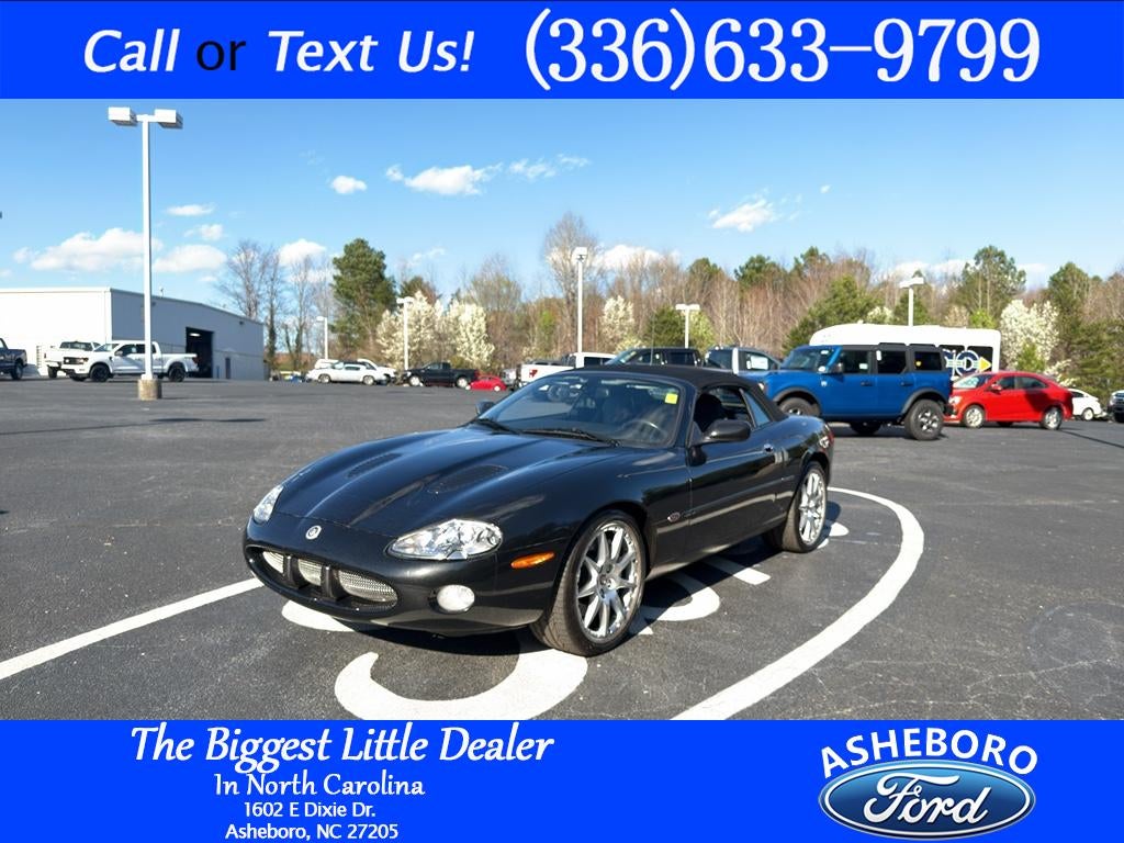 2002 Jaguar XKR Base