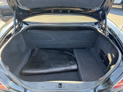 2002 Jaguar XKR Base