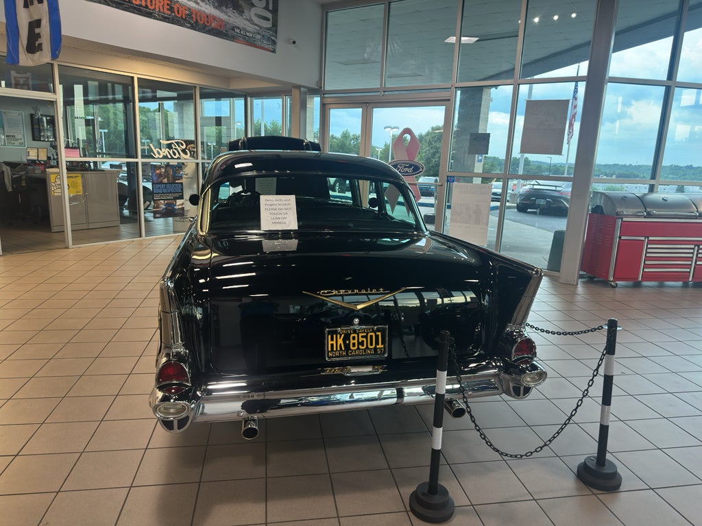 1957 Chevrolet BEL-AIR Base