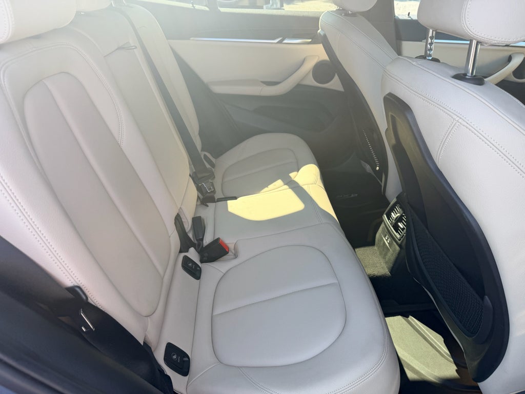 2023 BMW X2 sDrive28i