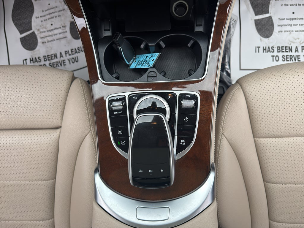 2017 Mercedes-Benz GLC 300