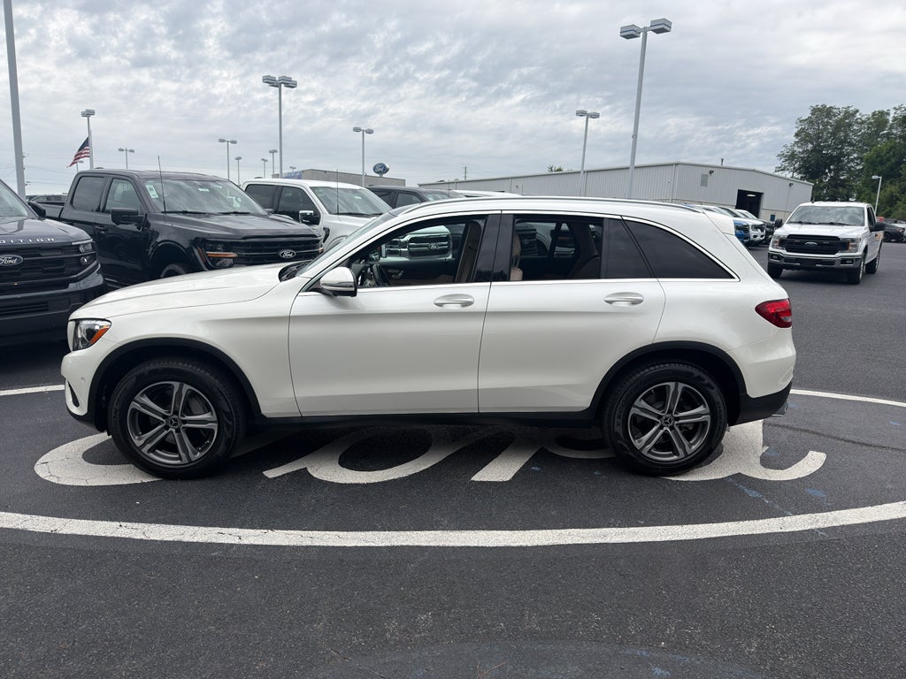 2017 Mercedes-Benz GLC 300