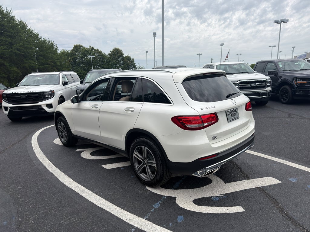 2017 Mercedes-Benz GLC 300
