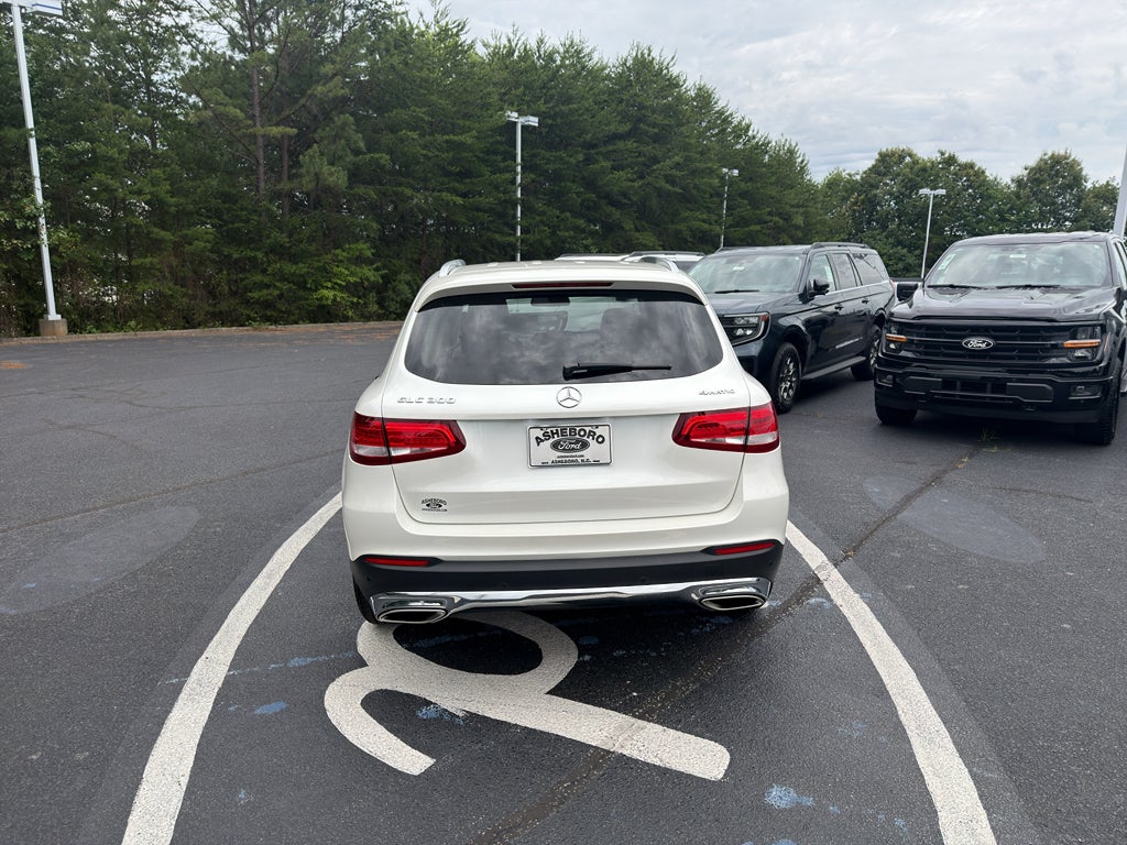 2017 Mercedes-Benz GLC 300