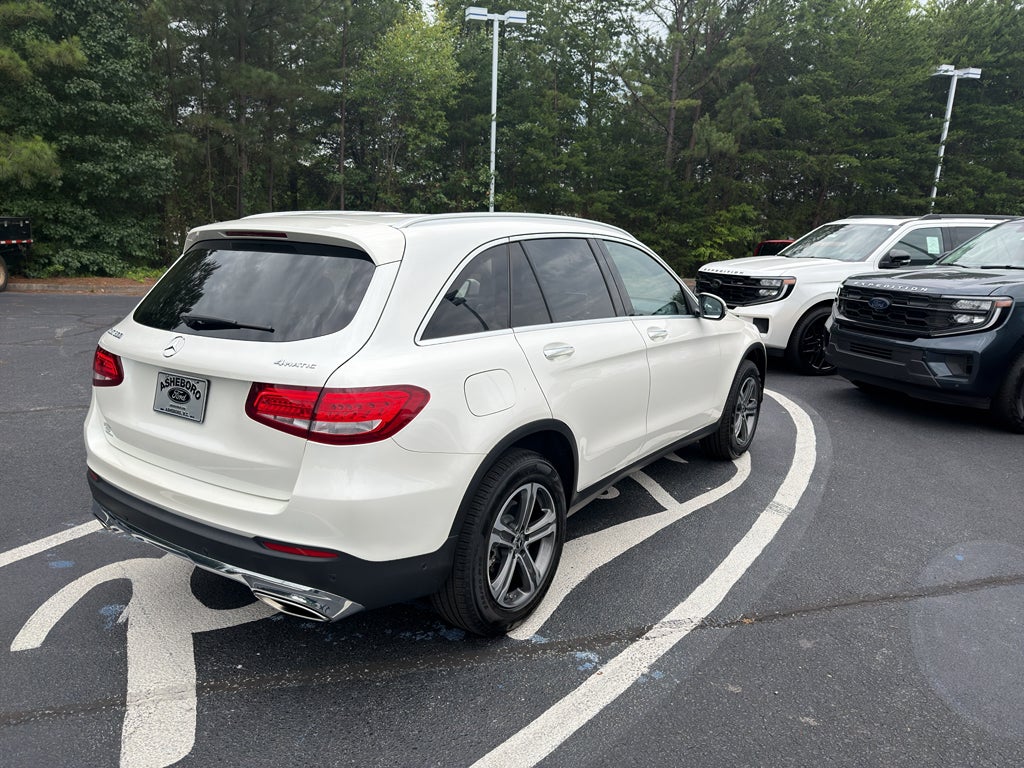 2017 Mercedes-Benz GLC 300