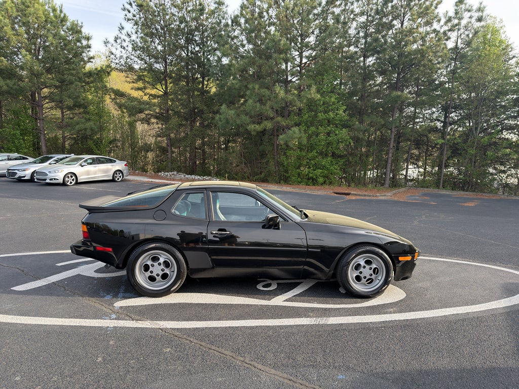 1988 Porsche 944 Base