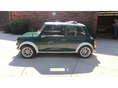 1974 AUSTIN MINI 1000 Base