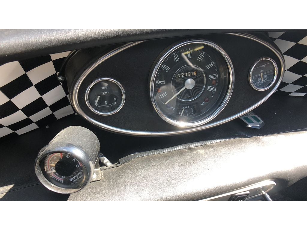 1974 AUSTIN MINI 1000 Base