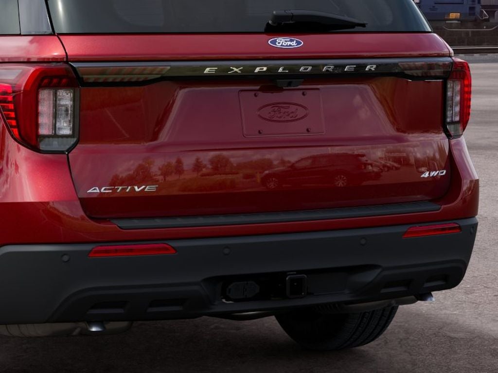 2027 Ford Explorer Active w/200A Pkg