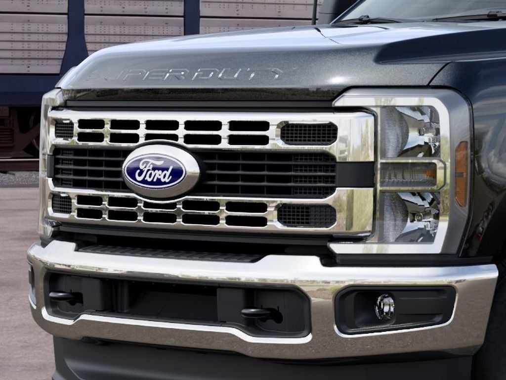 2027 Ford F-350 XLT