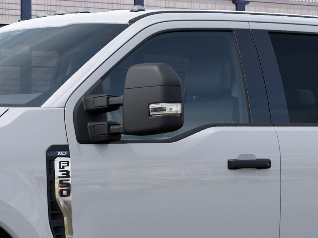 2027 Ford F-350 XLT