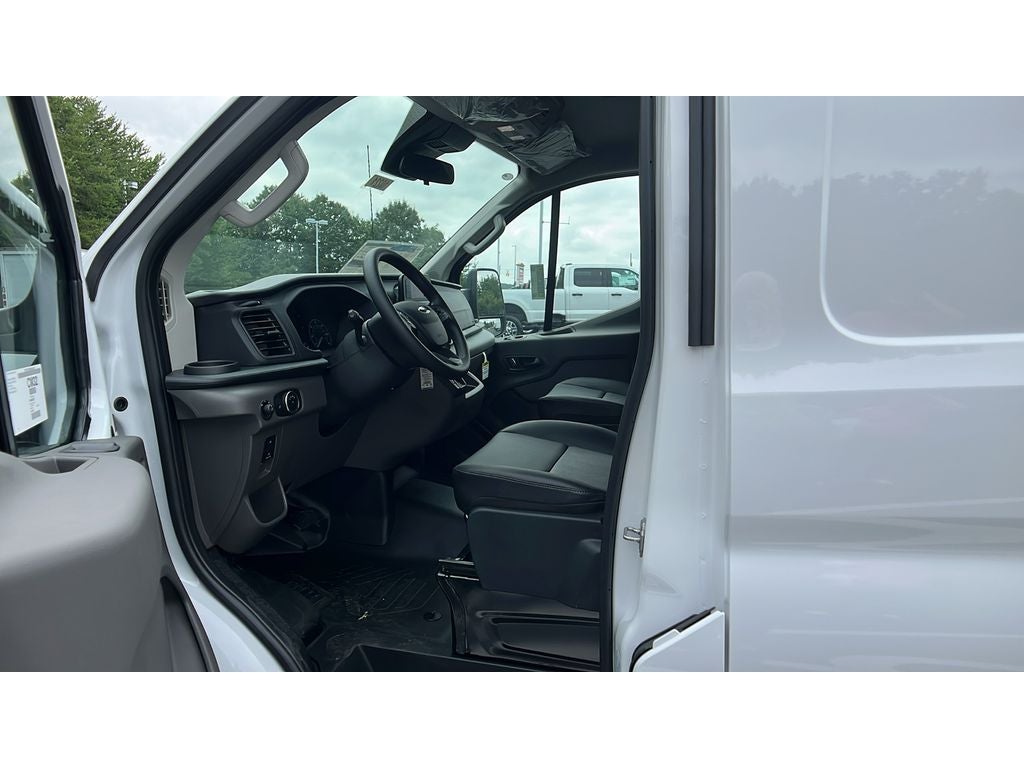 2025 Ford Transit Van Base